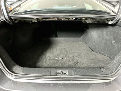 Used 2024 Nissan Sentra S FWD image 26