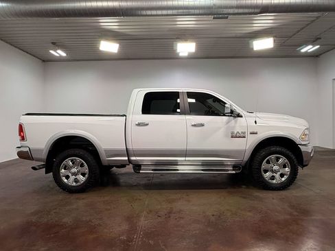 Used 2014 RAM 2500 Laramie w/ Convenience Group AWD/4WD image 22