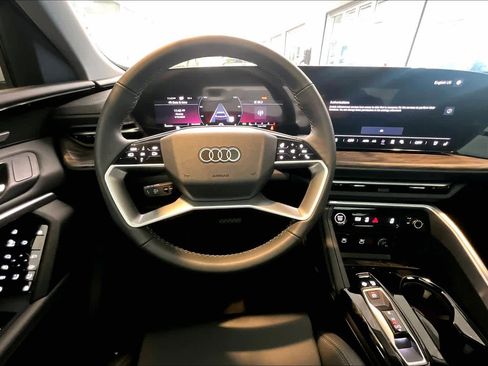 Used 2025 Audi Q5 Premium Plus image 6