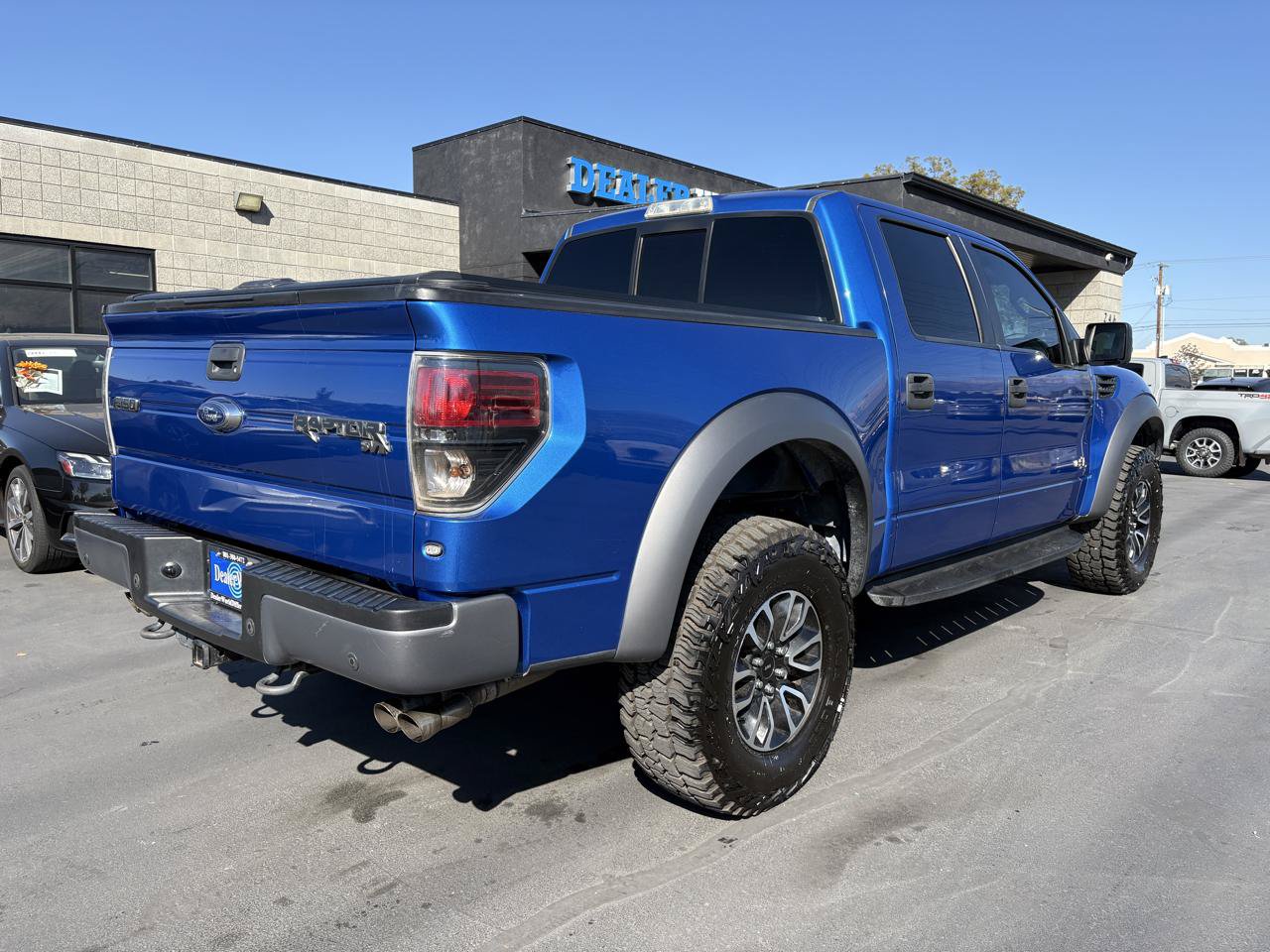 Used 2014 Ford F150 Raptor w/ Equipment Group 801A Luxury AWD/4WD image 6