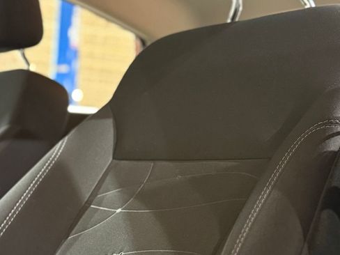 Used 2018 Ford Fiesta SE image 38