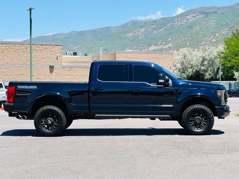 Used 2021 Ford F350 Lariat AWD/4WD image 10
