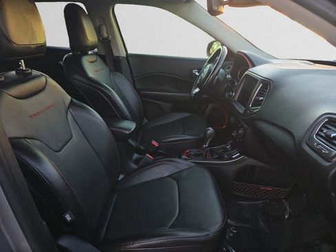 Used 2020 Jeep Compass Trailhawk w/ Leather Interior Group image 16
