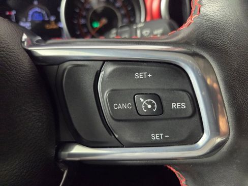 Used 2023 Jeep Wrangler Unlimited Rubicon w/ Cold Weather Group AWD/4WD image 17