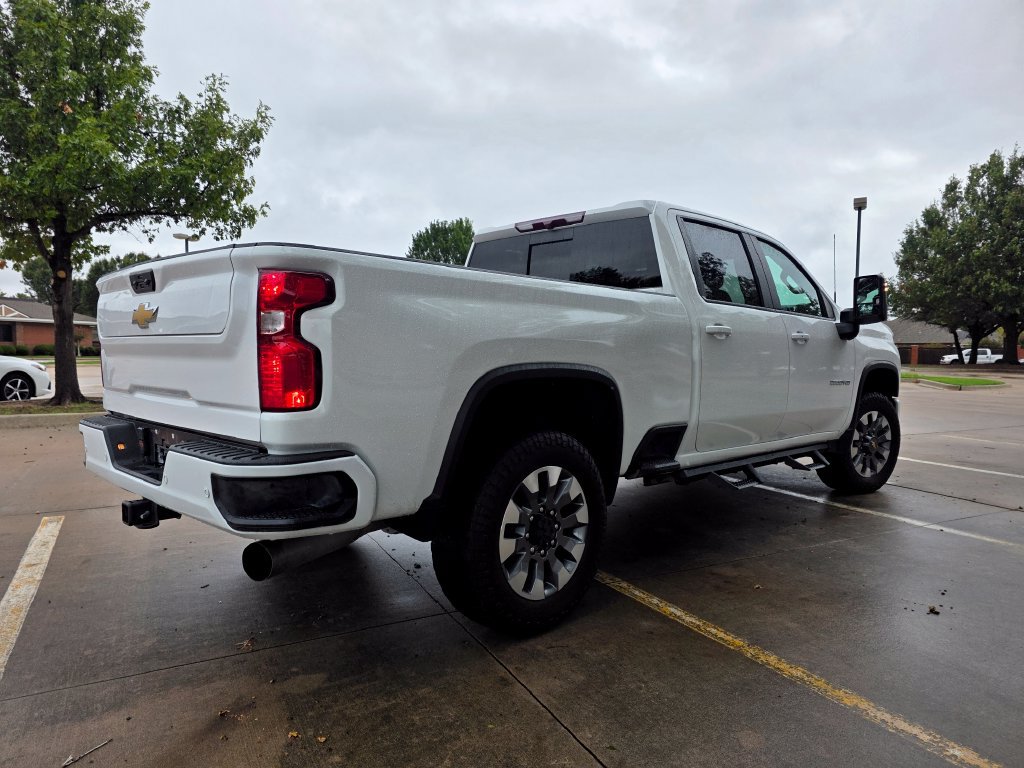 Used 2024 Chevrolet Silverado 3500 LT w/ Texas Edition AWD/4WD image 13