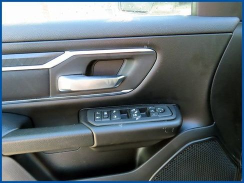 Certified 2025 RAM 1500 Big Horn image 12