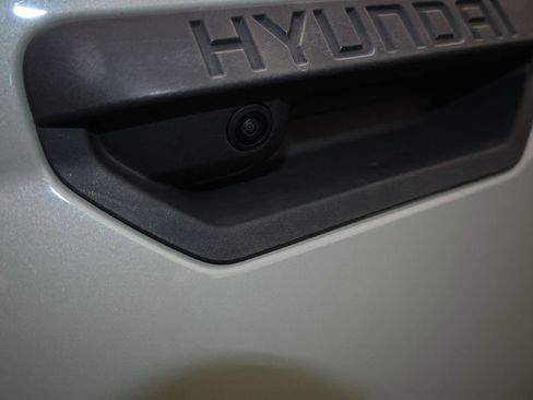 Used 2024 Hyundai Santa Cruz SEL FWD image 37