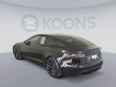 Used 2023 Tesla Model S Standard Range image 4