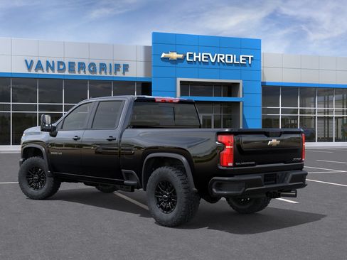 New 2026 Chevrolet Silverado 2500 ZR2 AWD/4WD image 32