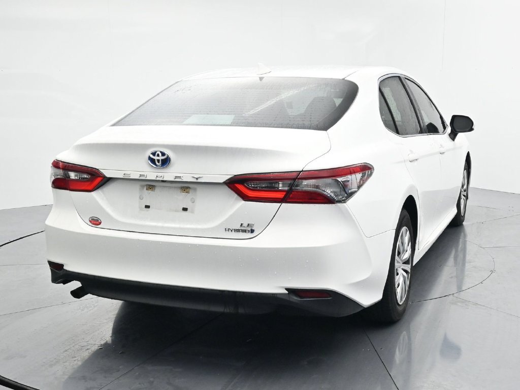 Used 2022 Toyota Camry LE FWD image 6
