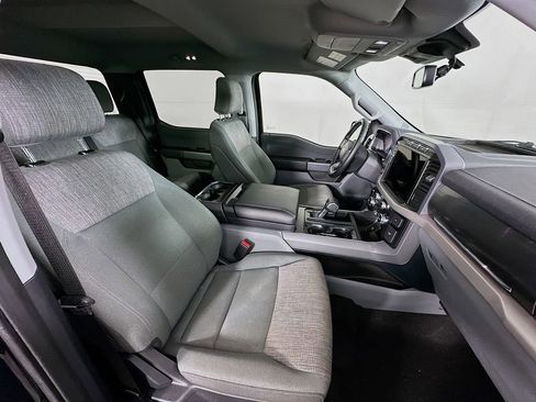 Used 2023 Ford F150 Lightning XLT image 35