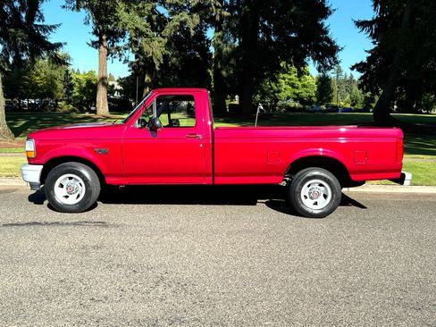 Used 1995 Ford F150 XL image 2