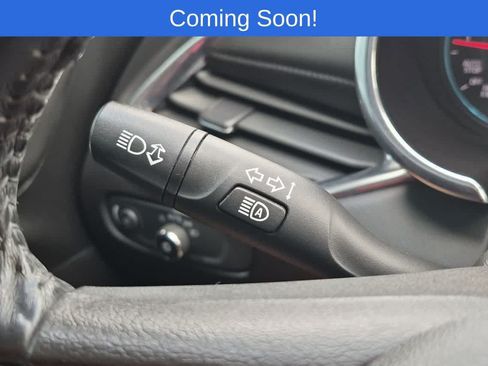 Used 2018 Chevrolet Malibu LT w/ Leather Package FWD image 26