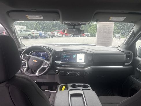 Certified 2026 Chevrolet Silverado 1500 LT RWD image 19