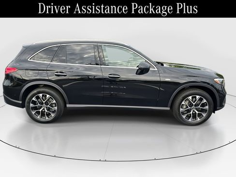 Certified 2025 Mercedes-Benz GLC 350e 4MATIC image 4