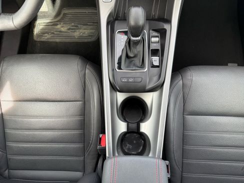 Used 2024 Dodge Hornet R/T Plus image 28