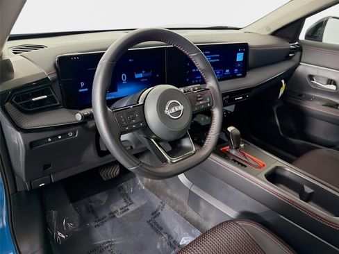 Certified 2026 Nissan Kicks SR w/ SR Premium Package FWD image 9