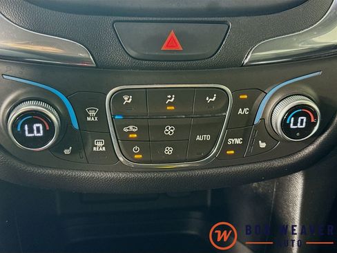 Used 2019 Chevrolet Equinox LT AWD/4WD image 19
