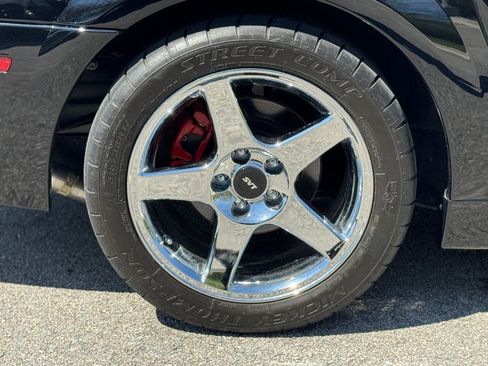 Used 2003 Ford Mustang Cobra RWD image 11