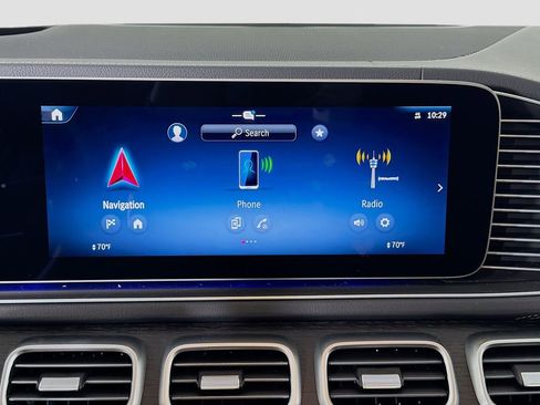 New 2026 Mercedes-Benz GLS 450 4MATIC image 16