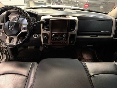 Used 2016 RAM 3500 Laramie w/ Cold Weather Group AWD/4WD image 13