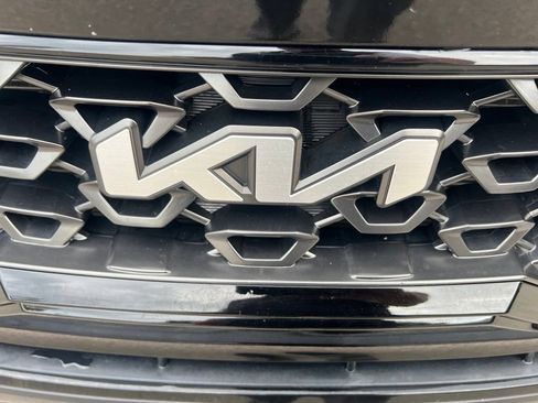 Used 2022 Kia Sorento S AWD/4WD image 29