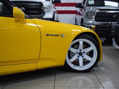 Used 2004 Honda S2000 image 33