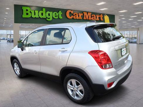 Used 2018 Chevrolet Trax LS AWD/4WD image 5