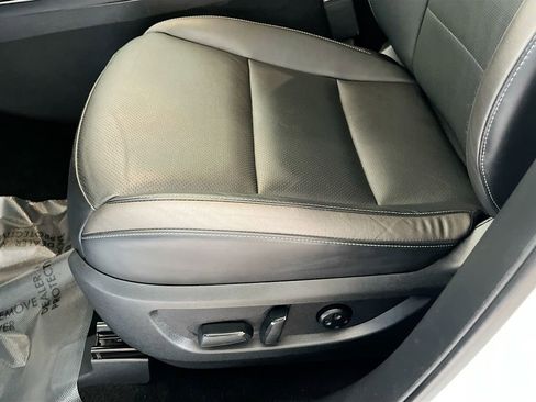 Used 2024 INFINITI QX50 Luxe image 19