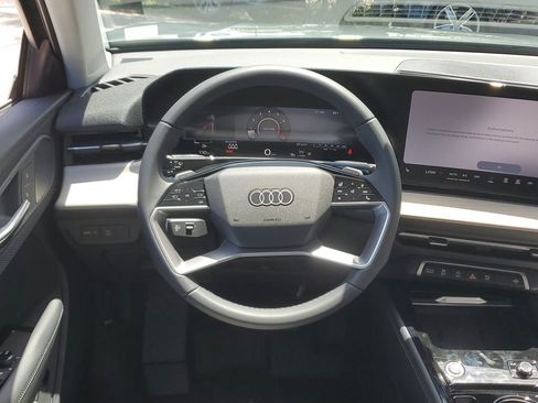 New 2026 Audi Q3 quattro 2.0T AWD/4WD image 19