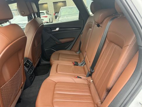 Used 2019 Audi Q5 2.0T Premium Plus AWD/4WD image 17