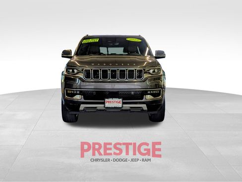 Used 2022 Jeep Wagoneer Series II w/ Convenience Group I RWD image 3