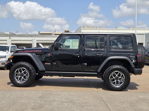 Used 2026 Jeep Wrangler Unlimited Rubicon AWD/4WD image 6