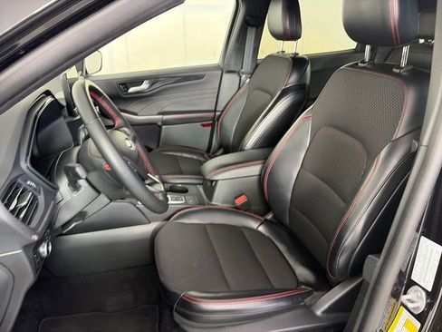 Used 2025 Ford Escape ST-Line Select image 11