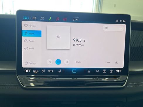 New 2026 Volkswagen Tiguan SE image 23