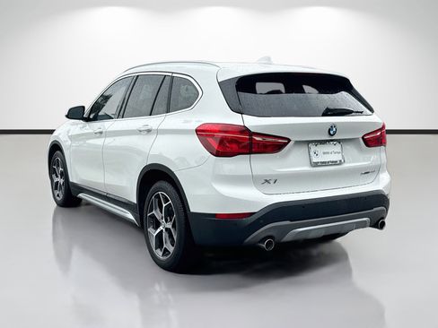 Used 2019 BMW X1 sDrive28i w/ Convenience Package FWD image 5