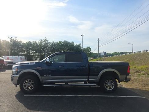 Used 2019 RAM 2500 Laramie AWD/4WD image 3