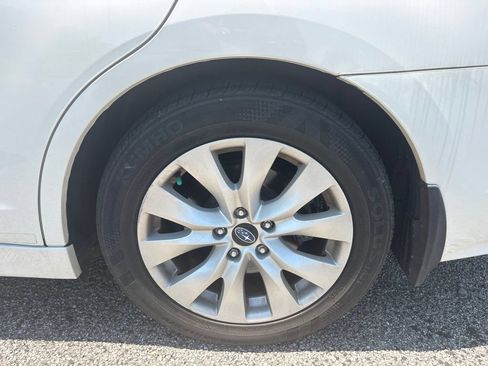 Used 2016 Subaru Legacy 2.5i Premium AWD/4WD image 20