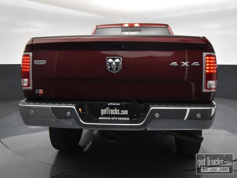 Used 2018 RAM 2500 Laramie w/ Off Road Package AWD/4WD image 6