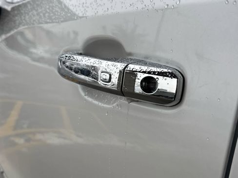 Certified 2020 GMC Sierra 1500 Denali w/ Denali Ultimate Package image 9