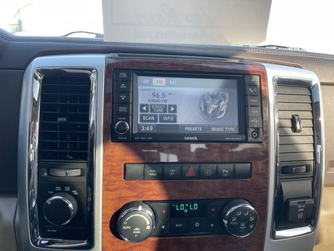 Used 2009 Dodge Ram 1500 Truck Laramie image 19