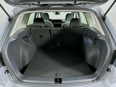 Used 2025 Volkswagen Taos S image 27