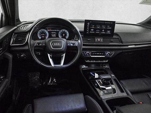 Used 2022 Audi Q5 2.0T Premium Plus w/ Premium Plus Package image 19