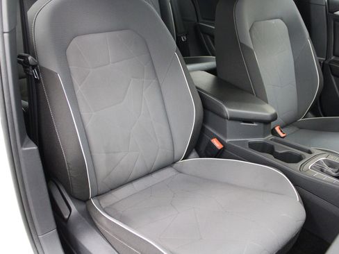 Used 2025 Volkswagen Jetta Sport FWD image 28