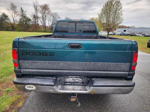 Used 1998 Dodge Ram 1500 Truck 2WD Club Cab image 7