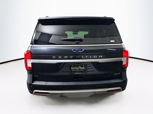 Used 2024 Ford Expedition Max XLT image 7