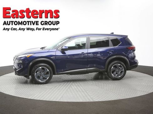 Used 2024 Nissan Rogue SV AWD/4WD image 58