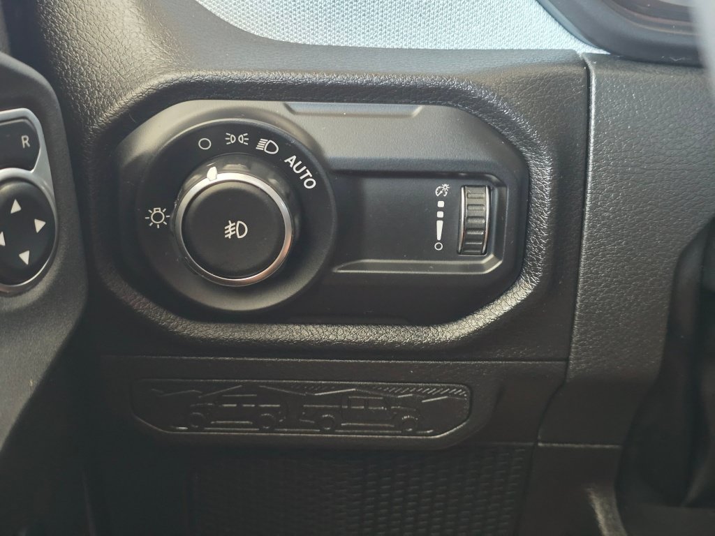 Used 2024 Jeep Wrangler Sport AWD/4WD image 23