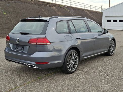 Used 2019 Volkswagen Golf SE FWD image 6