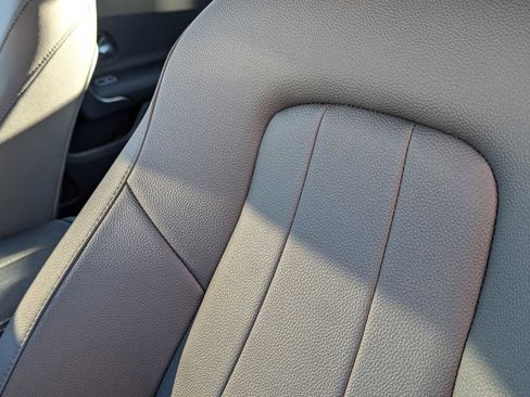 Used 2025 Mercedes-Benz CLA 250 image 22